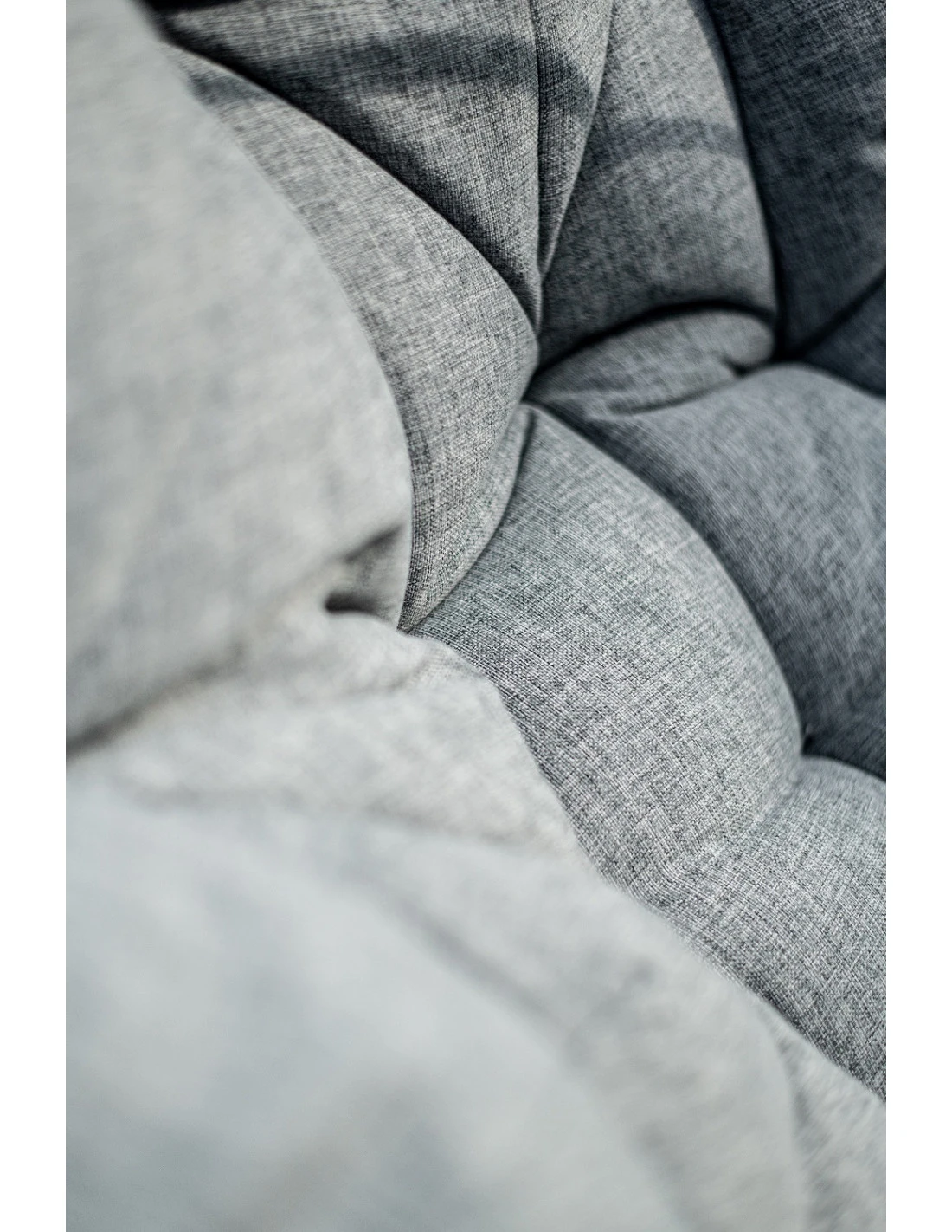 Fauteuil Suspendu Œuf OVO - Acier Et Résine Tressée 4 Fauteuil Suspendu Œuf OVO - Acier Et Résine Tressée – Image 4