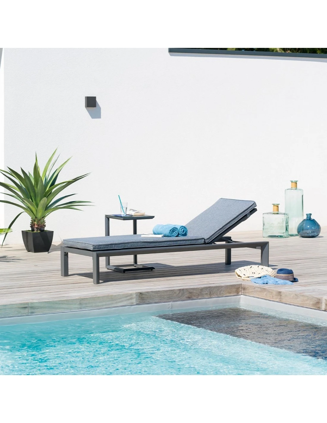 Lit De Piscine Évasion - Aluminium Et Texaline 1 Lit De Piscine Évasion - Aluminium Et Texaline